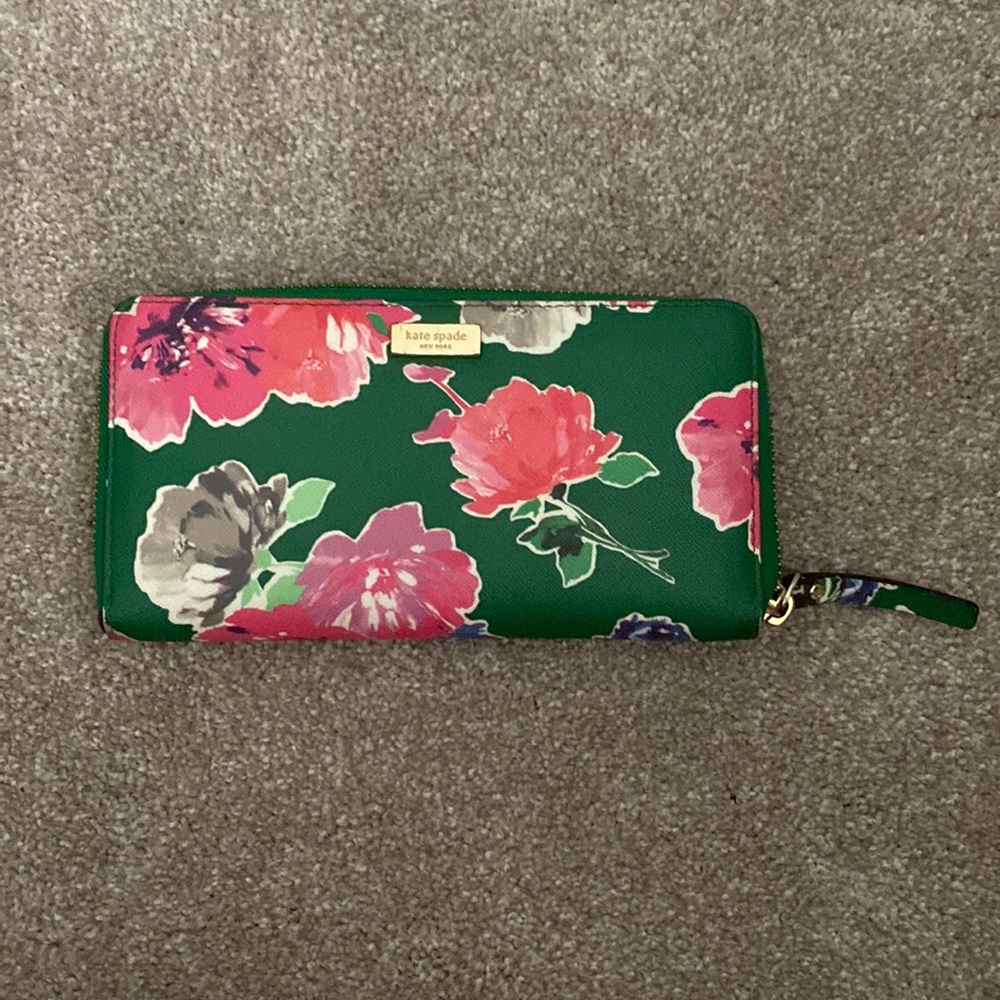 Kate Spade Green Floral Wallet